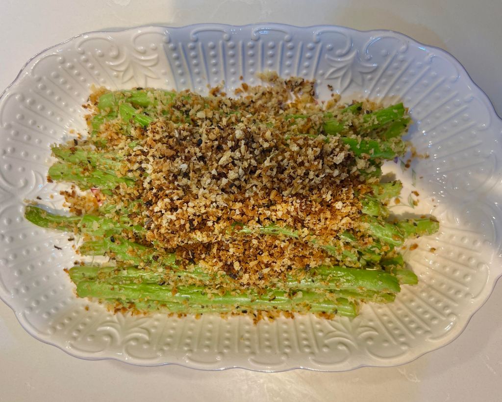 GREEN BEANS WITH GARLIC &&nbsp;BREADCRUMBS