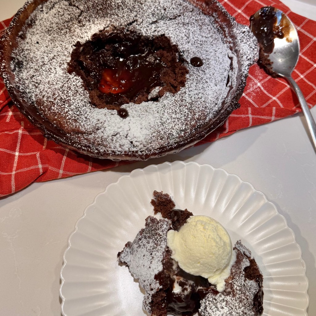 CHOCOLATE PUDDING CAKE